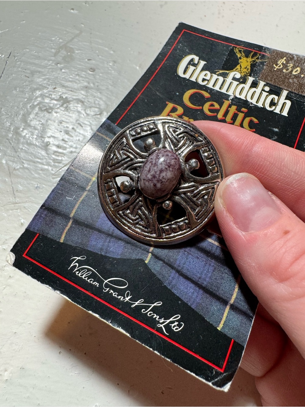 Glenfiddich Celtic Brooch - Silver Tone with Purple Stone - Picture 3 of 4